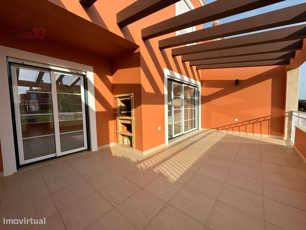 Arrenda-se Moradia V3 em Condomínio Fechado no Algarve - Grande imagem: 4/19