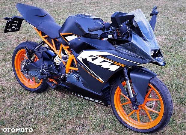 KTM RC 125 - 10