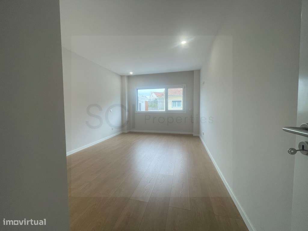 MORADIA T3 I PISCINA I GARAGEM - Grande imagem: 4/41