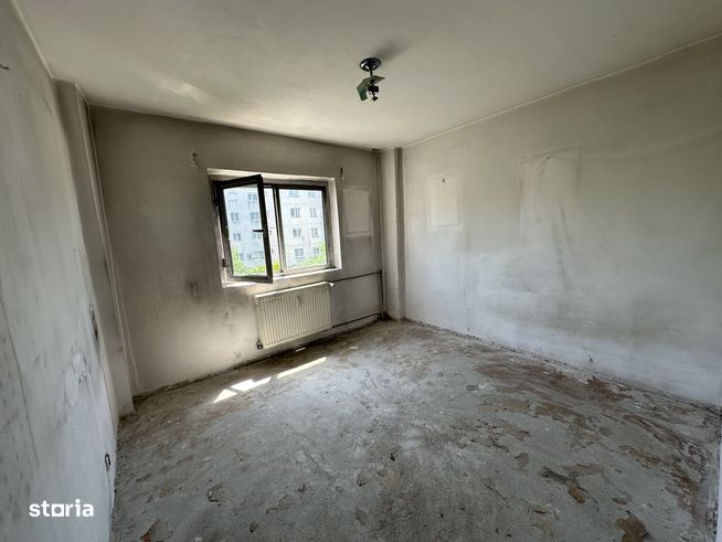 Agentia imobiliara VIGAFON vinde apartament 4 camere Cantacuzino-3