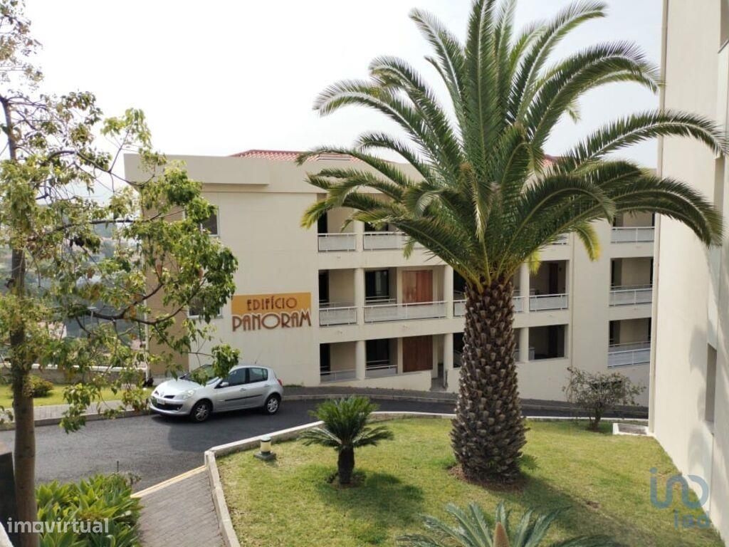 Apartamento T3 em Madeira de 132,00 m2