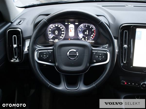 Volvo XC 40 B4 B AWD Momentum - 11