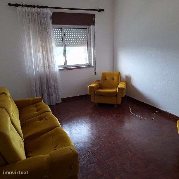 Excelente local habitacional-17