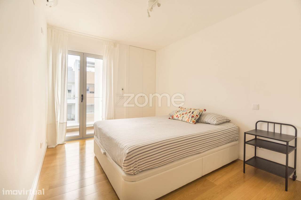 Penthouse T4 com vista mar-19