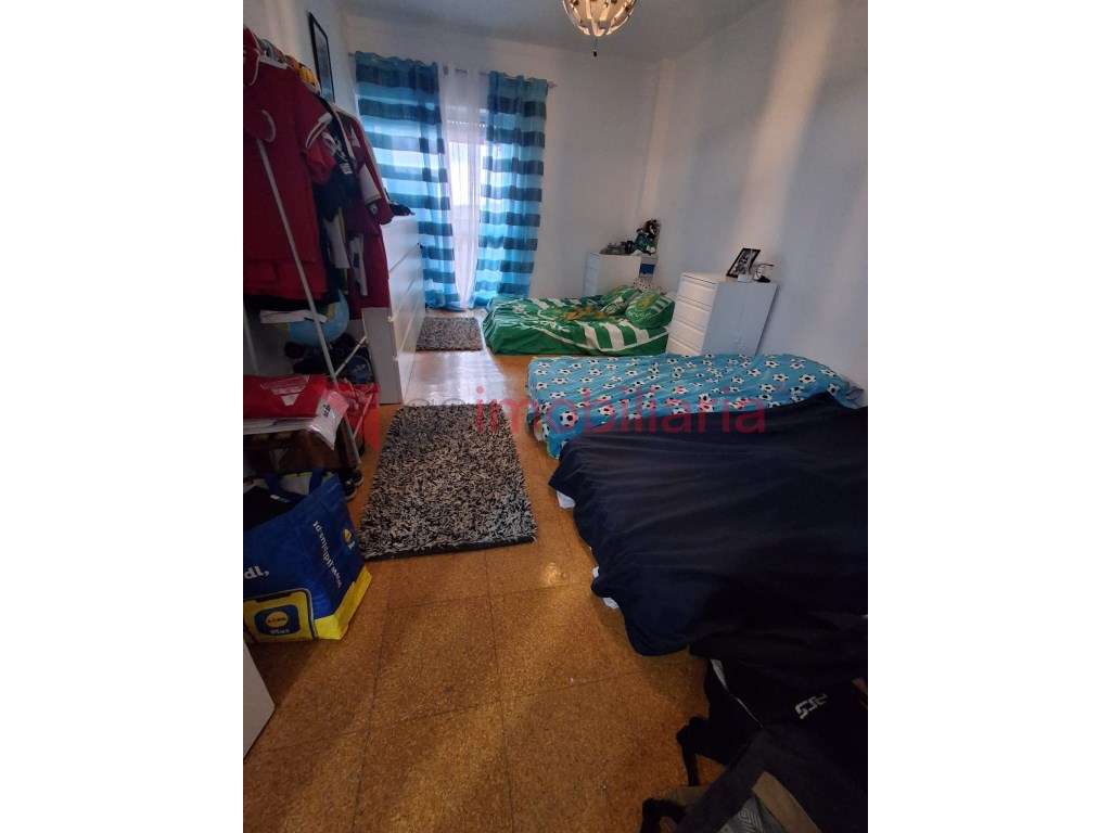Apartamento T3 no Centro de Arruda dos Vinhos-14