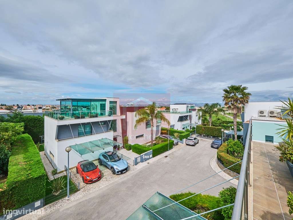 Moradia T4 de Luxo com piscina inserida no condominio privado em Sã...-55