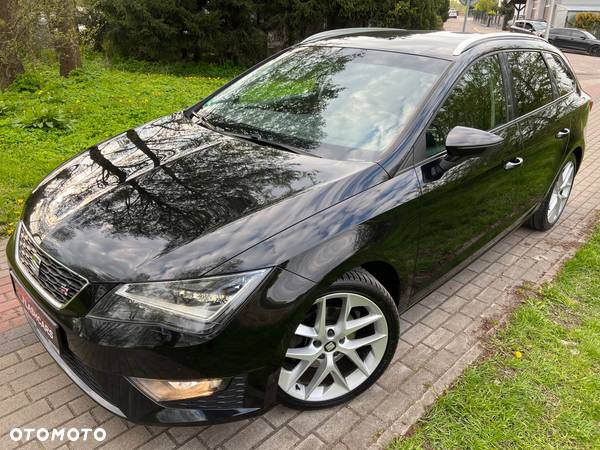 Seat Leon 2.0 TDI FR Black S&S - 28