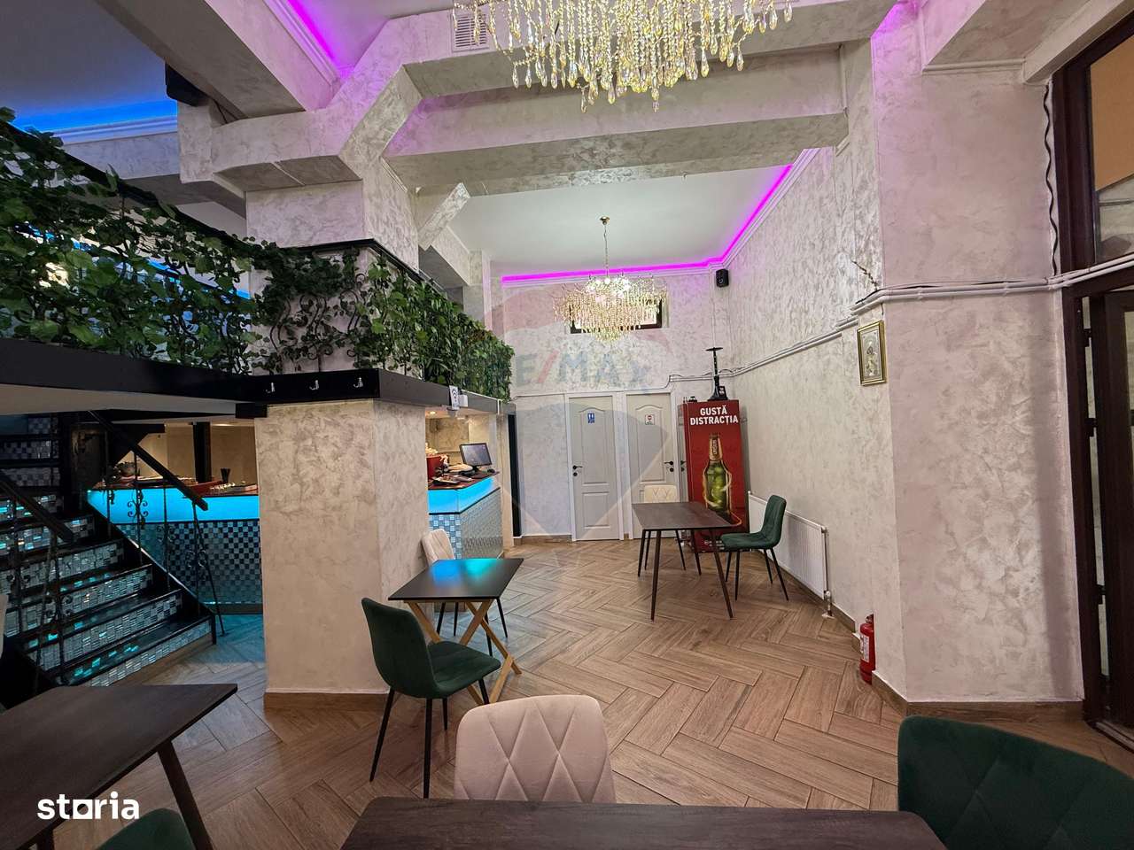 Bar restaurant cafenea - preluare afacere in zona ultracentrala Bacau - Imagine principală: 2/20