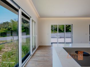 Apartamento T3 Novo com Dois Excelentes Terraços em Mafra - Grande imagem: 5/39