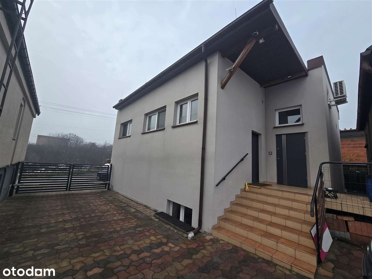 Kompletnie wyposażony, prosperujący zakład cukierniczy - Pełny obrazek: 2/18