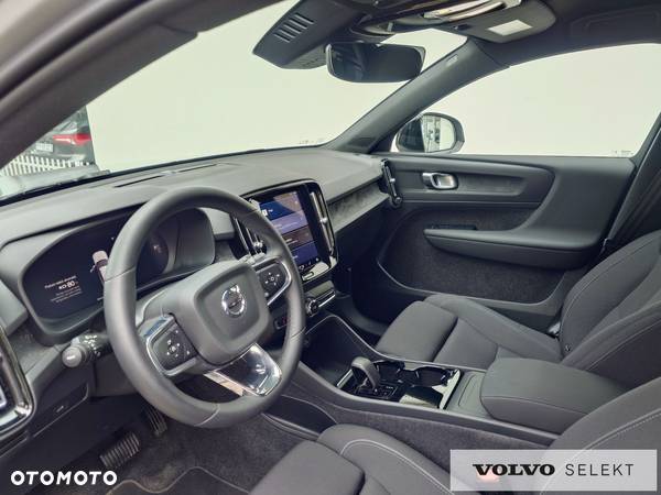 Volvo XC 40 - 24