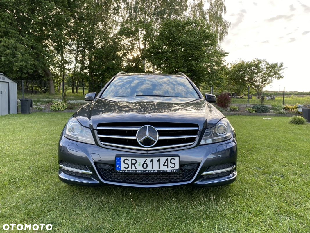 Mercedes-Benz Klasa C 250 T 7G-TRONIC Avantgarde Edition - 2