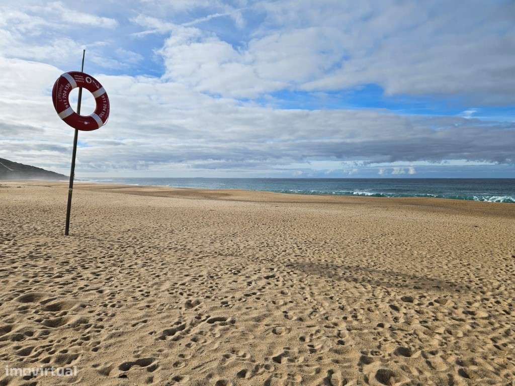 Terreno de exceção na Nazaré, com vista mar e projeto aprovado!-13