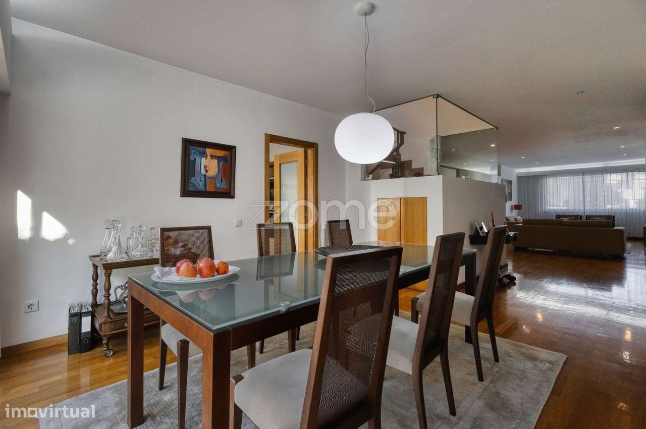 Moradia T4 com 4 suítes, na Rua Gomes Teixeira, Matosinhos-16