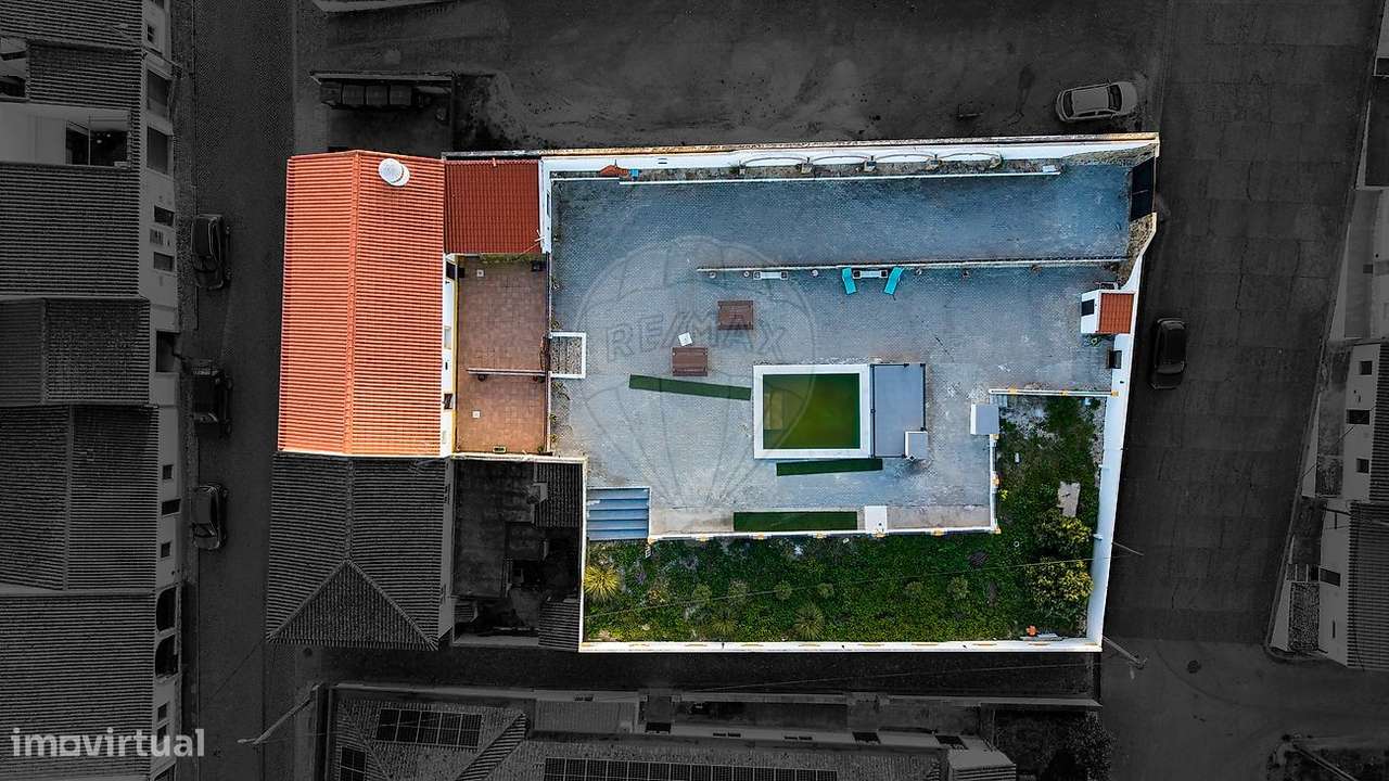 Moradia T4 para venda-19