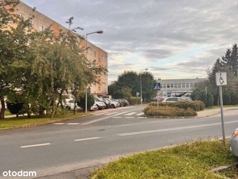 Okazja !!! 3 pokoje oś Łużyckie Parter.-3