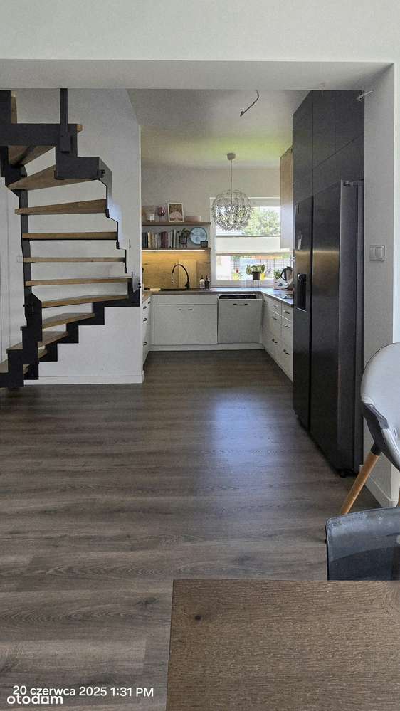 Nowoczesny dom 6 pokoi w cichej okolicy z garażem i poddaszem - Pełny obrazek: 5/8