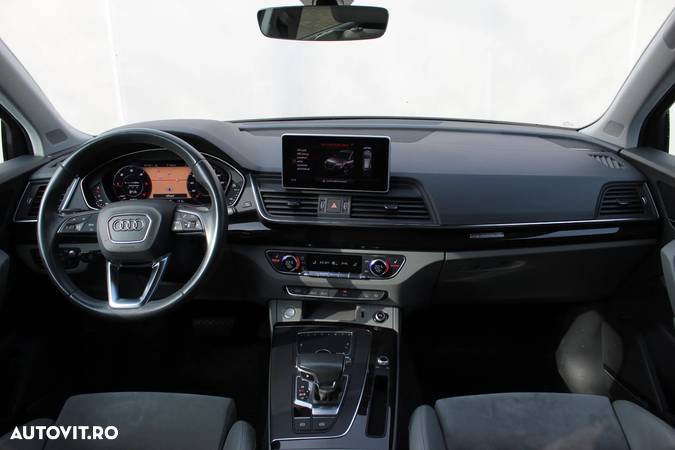 Audi Q5 2.0 40 TDI quattro S tronic Sport - 14