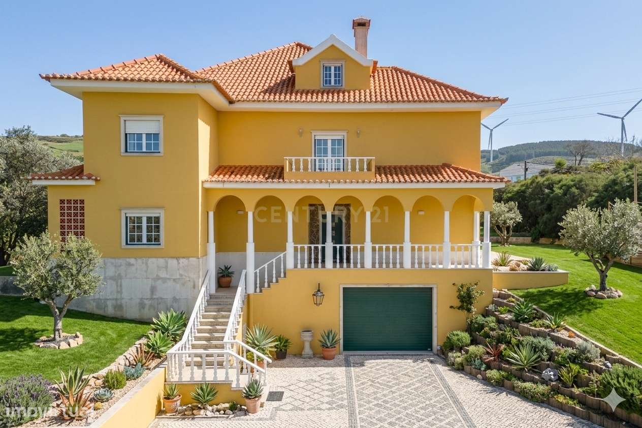 Moradia rodeada pelo campo-37