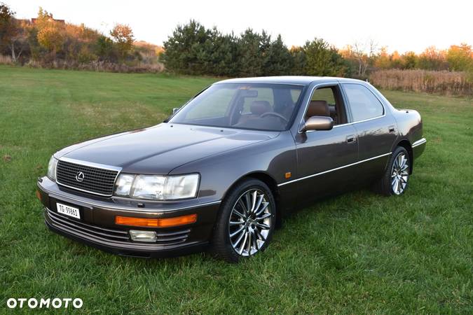 Lexus LS 400 - 4