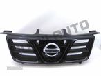 Grelha Frente Principal  Nissan X-trail (t30) 2.2 Di 4x4 - 1