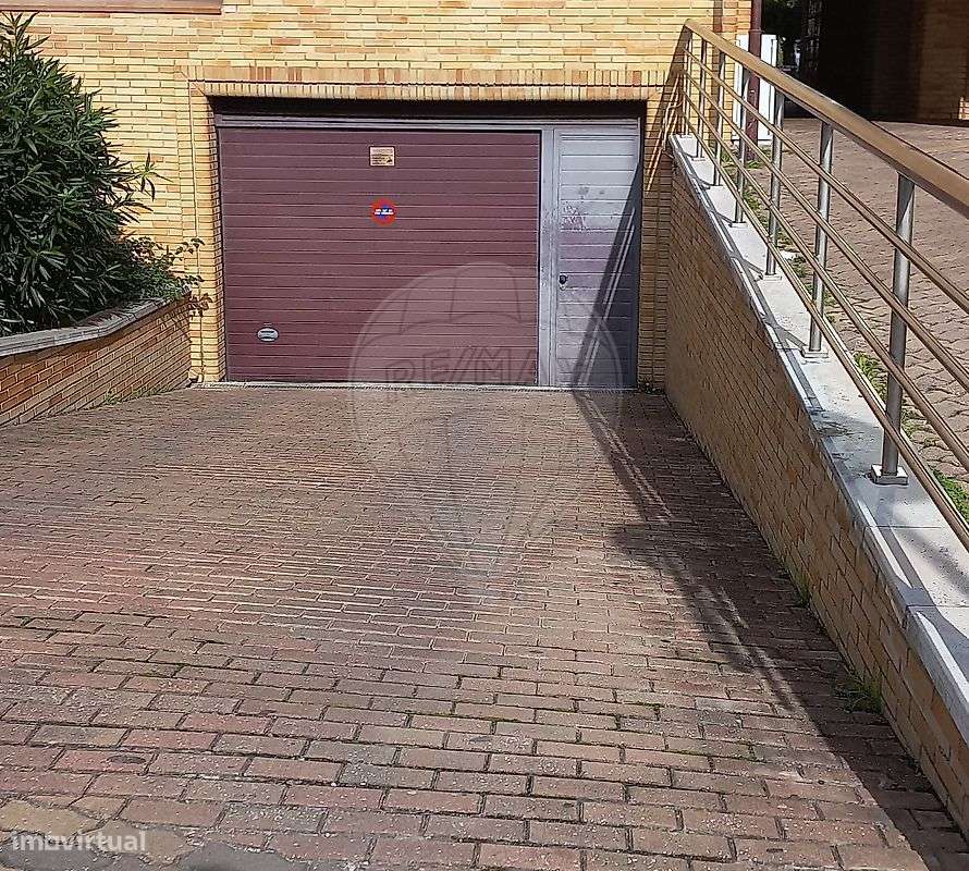 Garagem  para venda - Grande imagem: 5/10