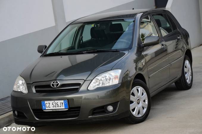 Toyota Corolla 1.4 D-4D Terra MM - 2