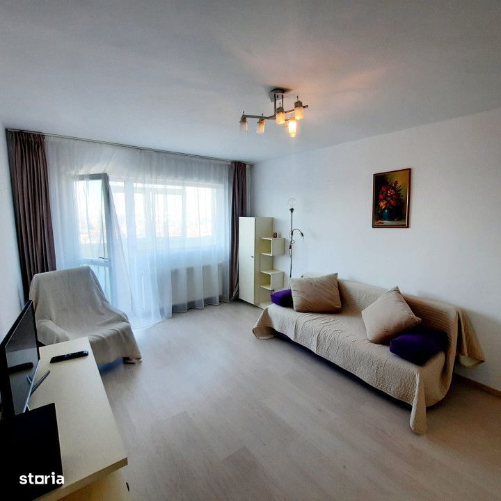 Apartament 3 camere in zona Bulevard Republicii