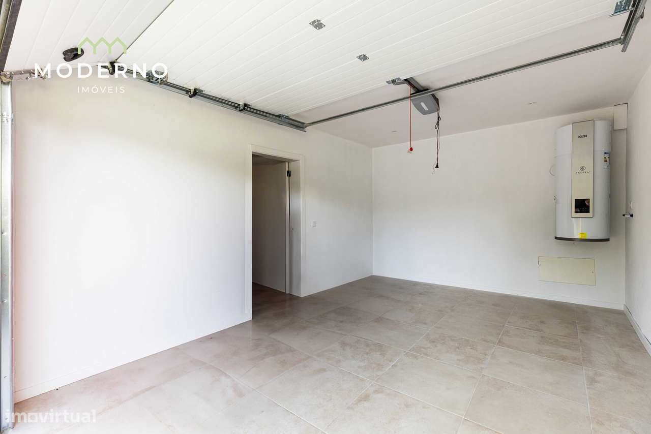 Moradia T3 com Garagem e Terreno – Antões, Louriçal-19