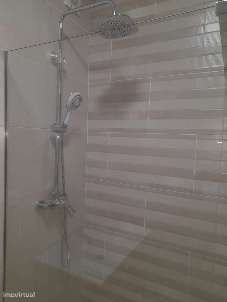 T2 remodelado Baixa da Banheira-3