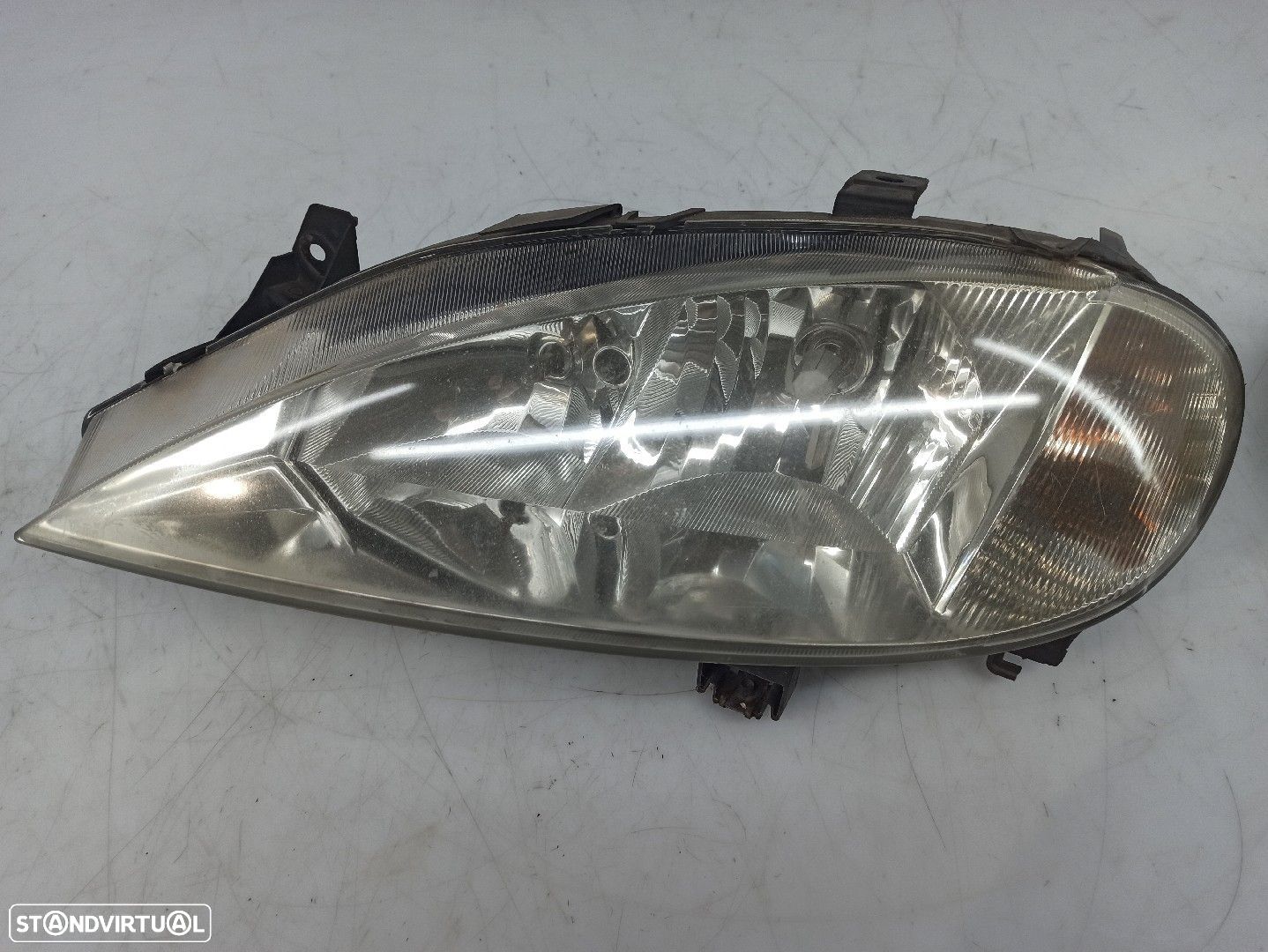 Optica Farol Esquerda Esq Renault Megane I (Ba0/1_) - 1