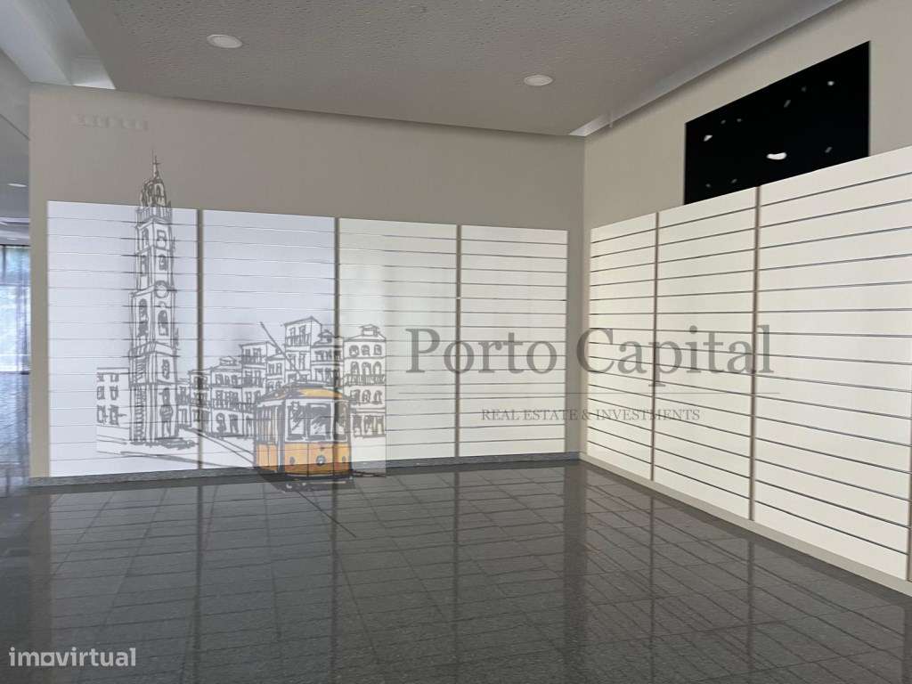 Loja Premium de 630 m² em Zona de Prestígio no Porto - Oportunidade... - Grande imagem: 3/20