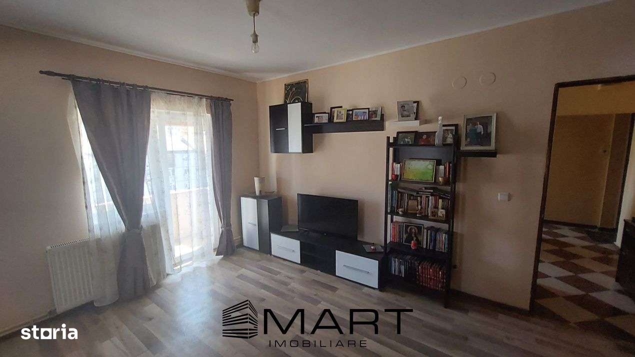 Apartament la mansarda 4 camere zona Vasile Aaron - Imagine principală: 5/18