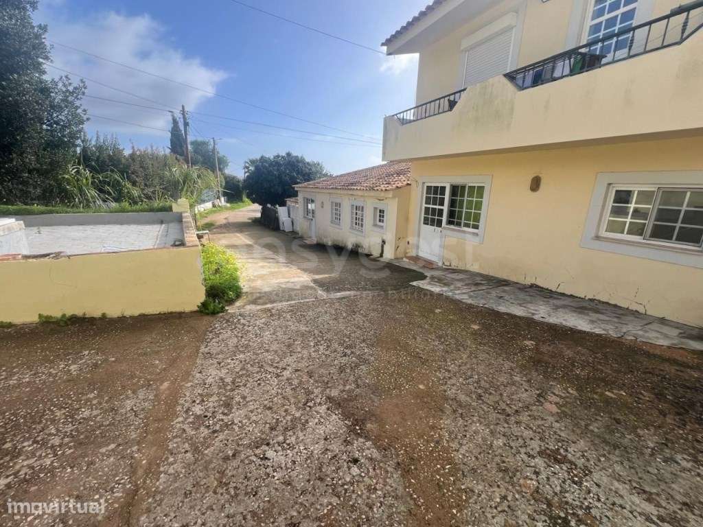 Moradia típica algarvia com terreno em Vale Judeu - Grande imagem: 4/11