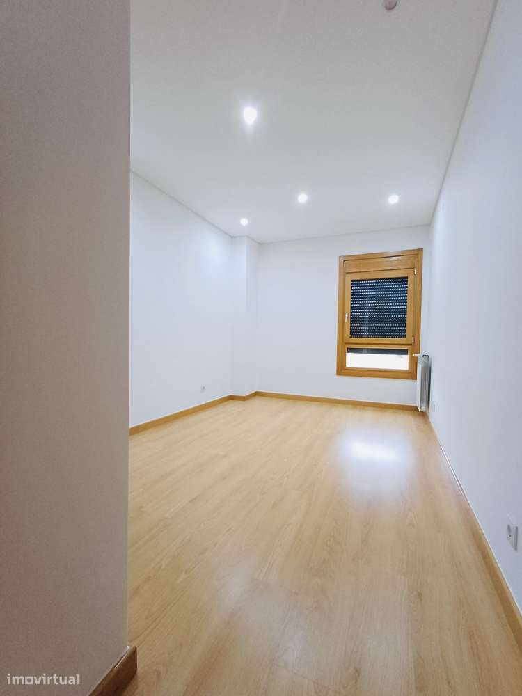 T3 Premium 150 m2, varandas e 4 estacionamentos | Colinas do Cruzeiro-21