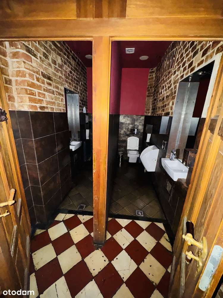 Funkcjonujący pub w centrum,ogródek piwny/lokal z najemcą-3