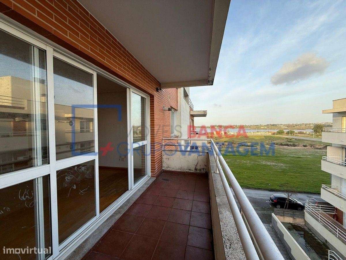 T3 em Alhos Vedros, Moita - Grande imagem: 5/30