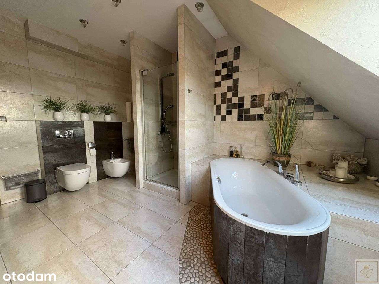 Dom z pięknym widokiem-10