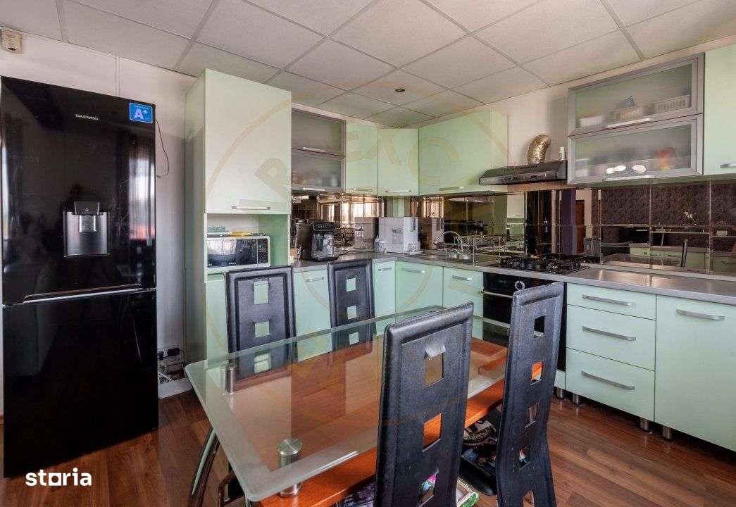 De vanzare-Apartament 3 camere 97.30 mp Pitesti zona Trivale! - Imagine principală: 1/12