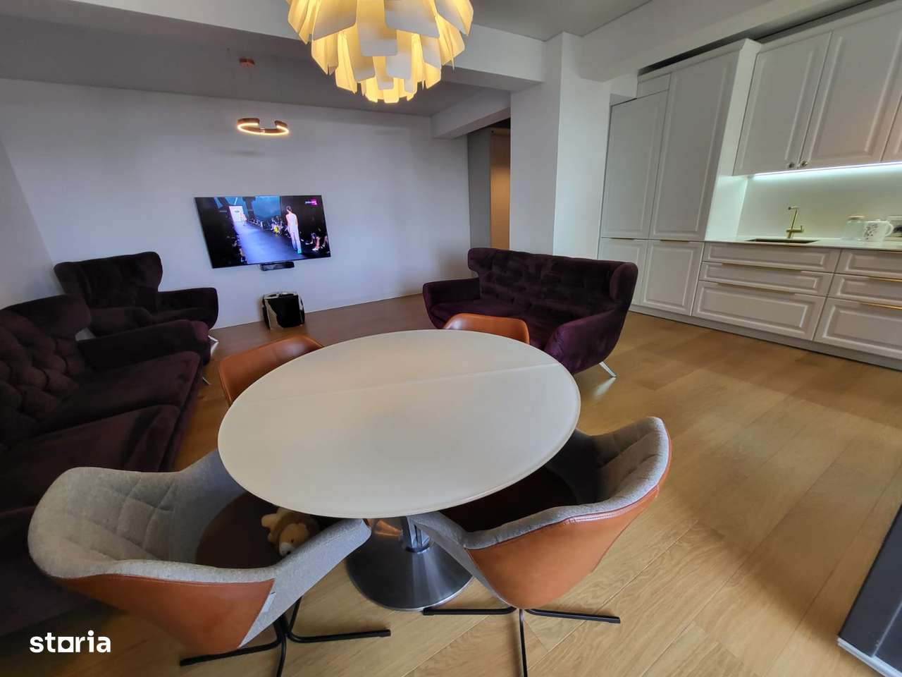 3 camere Bloc COLIBRI 215000 euro-6