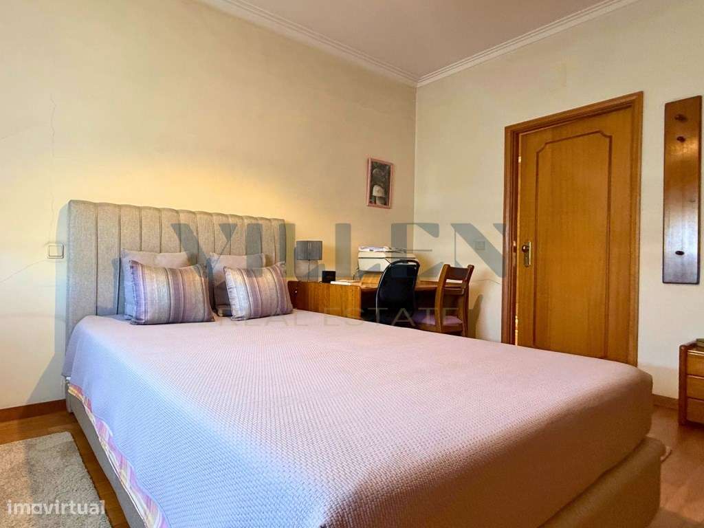 Apartamento T3 no Centro da Trofa com Garagem-13