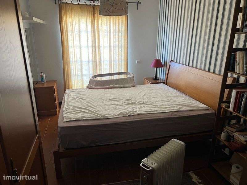 Moradia geminada à venda na Rua Jose Relvas, Quinta do Conde - Grande imagem: 5/12