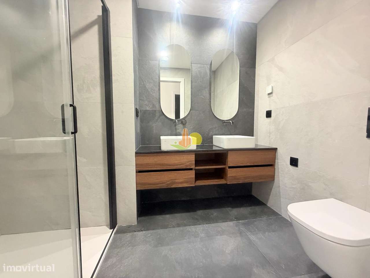 T2+2 Duplex com Garagem Dupla-28