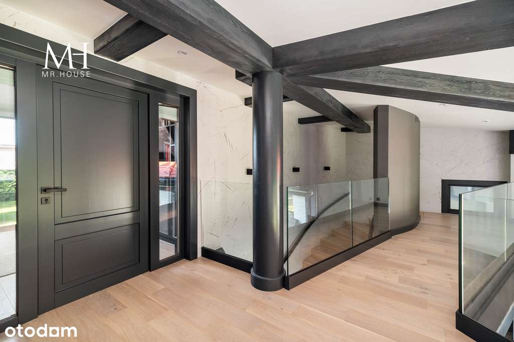 IMPONUJĄCY AZYL W MIEŚCIE | ŁÓDŹ JULIANÓW-17