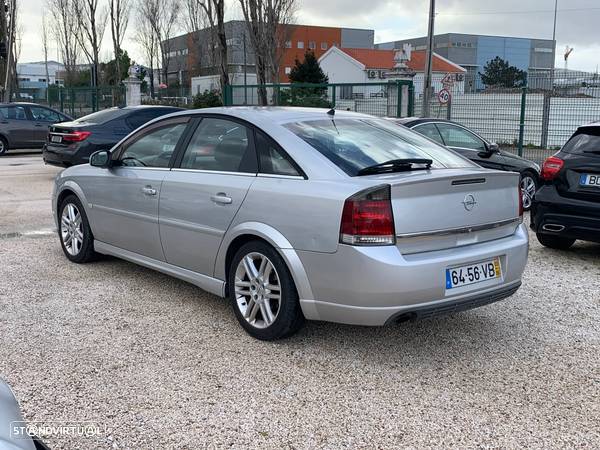 Opel Vectra 2.2 DTR Sport - 20