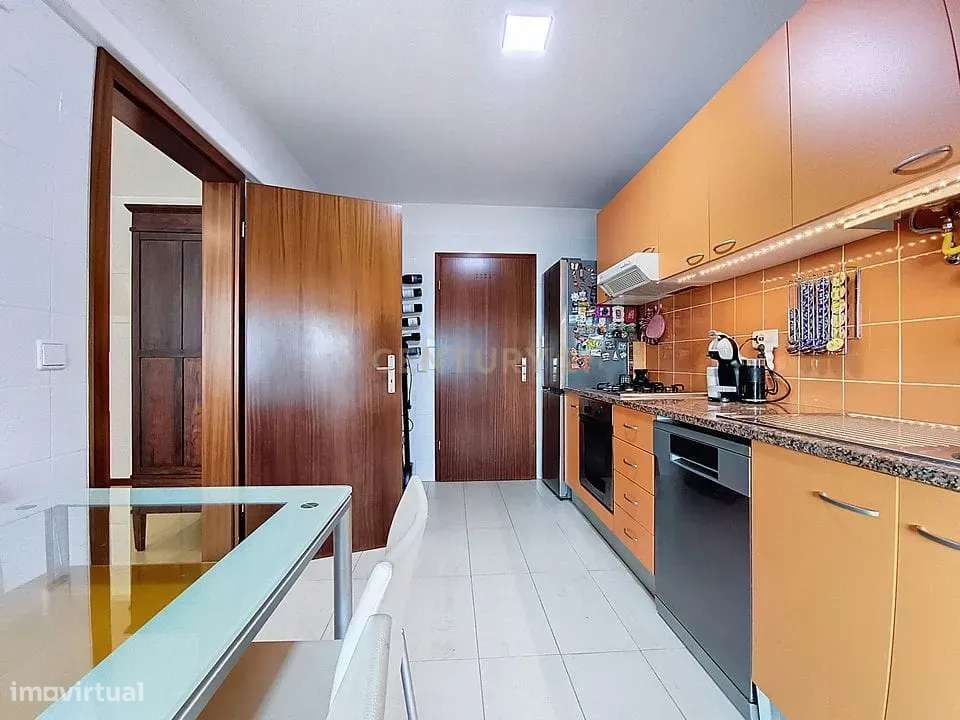 Apartamento T2 em Rosto do Cão, Ponta Delgada-7