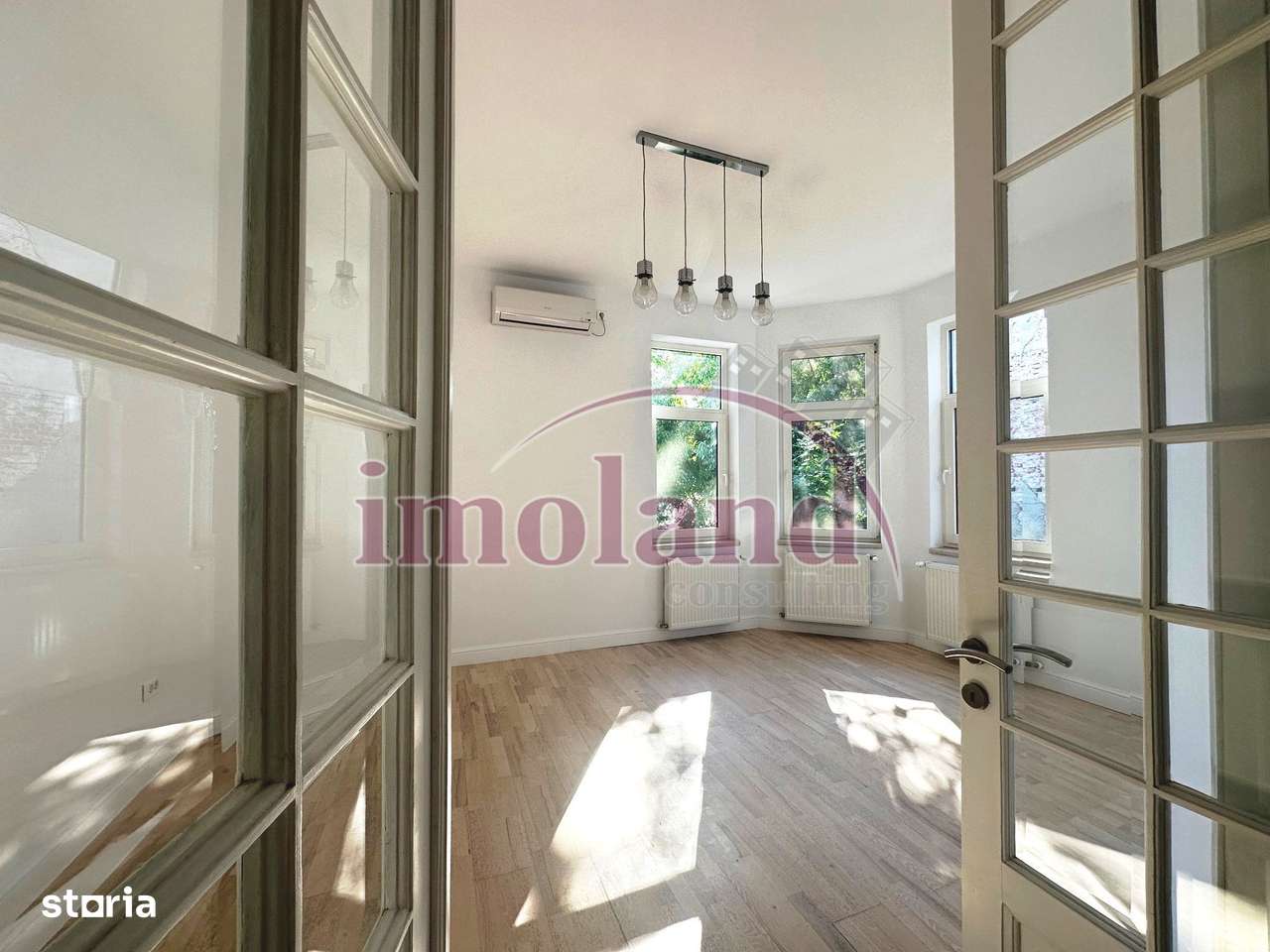 Inchiriere Vila Interbelica cu Curte - Birou - Dorobanti - Capitale - Imagine principală: 2/20