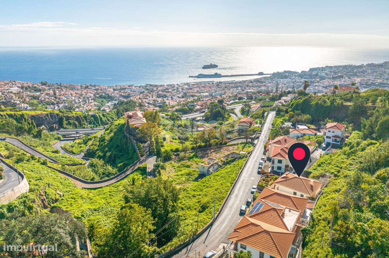 Moradia T3+1 de Luxo com Vista Mar a Apenas 5 Minutos do Funchal! - Grande imagem: 5/58