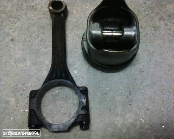 piston e biela vw golf 4 1.4 AHW - 1