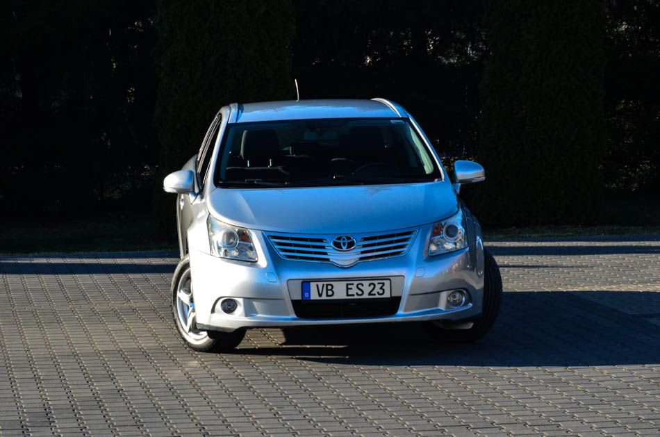 Toyota Avensis III 1.8 Comfort 2009